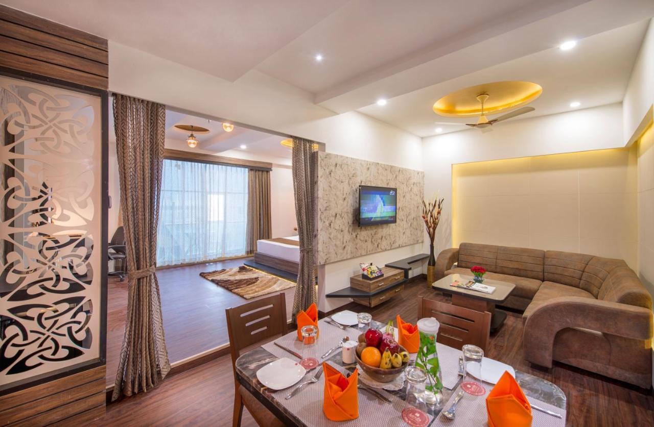 Lords Eco Inn Morbi Экстерьер фото