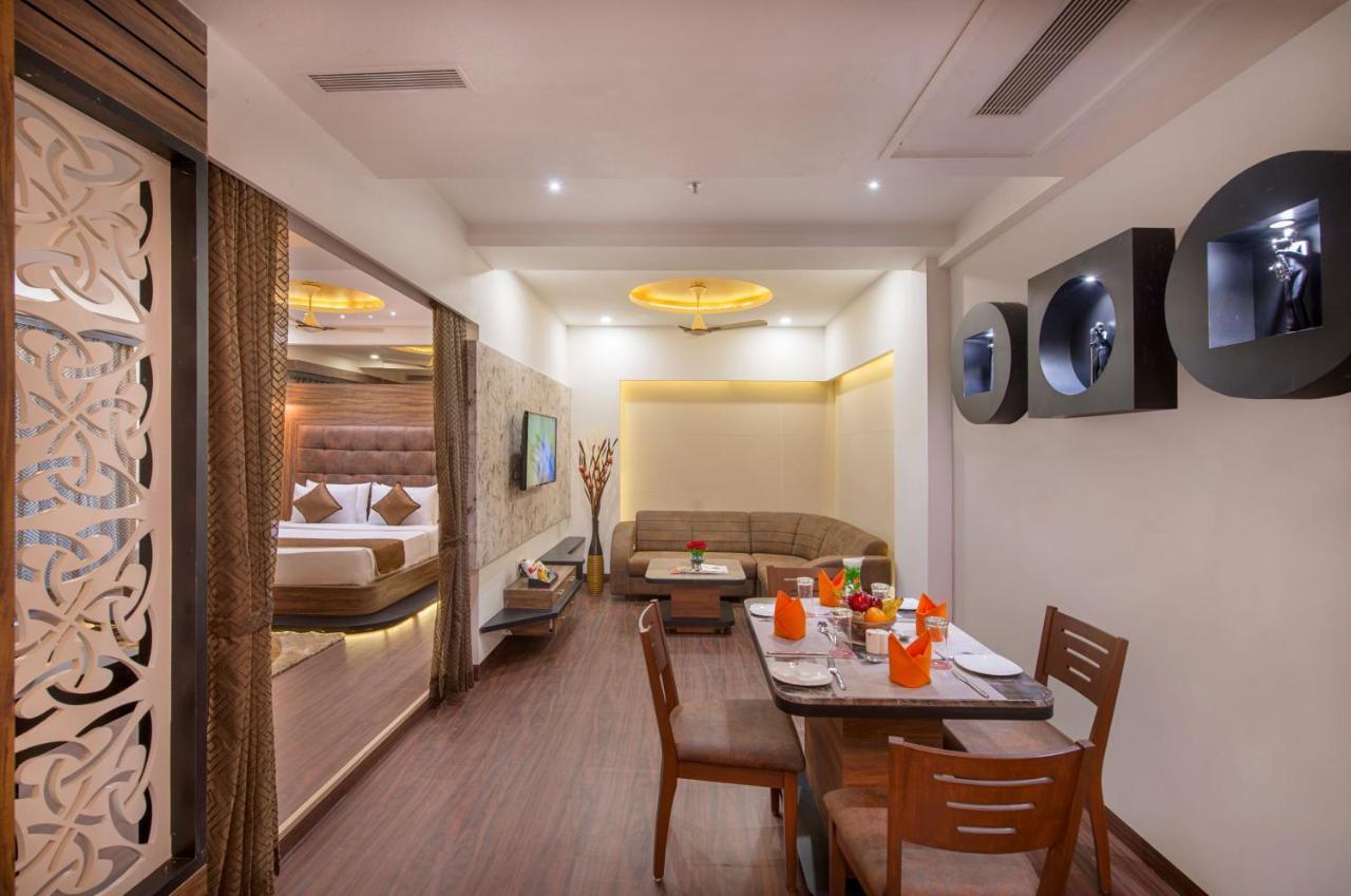 Lords Eco Inn Morbi Экстерьер фото